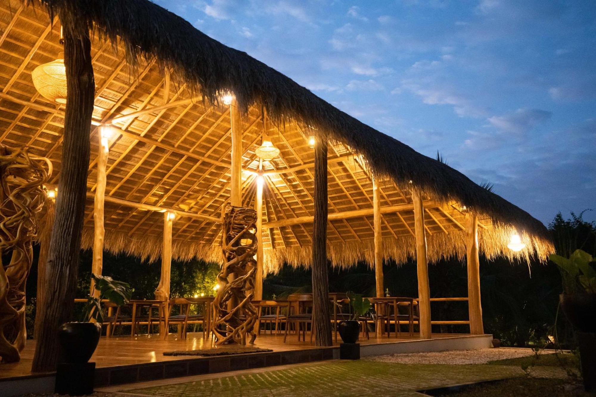 Omkara Rekawa Hotel Tangalle Exterior photo