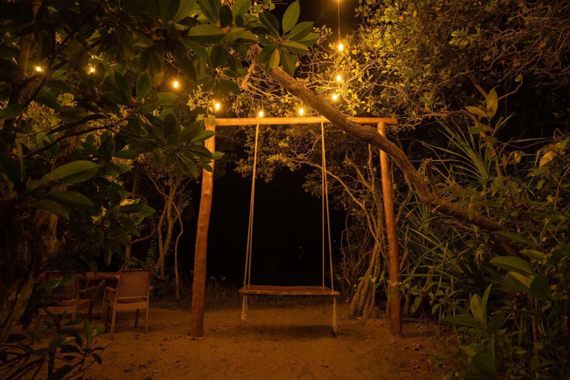 Omkara Rekawa Hotel Tangalle Exterior photo