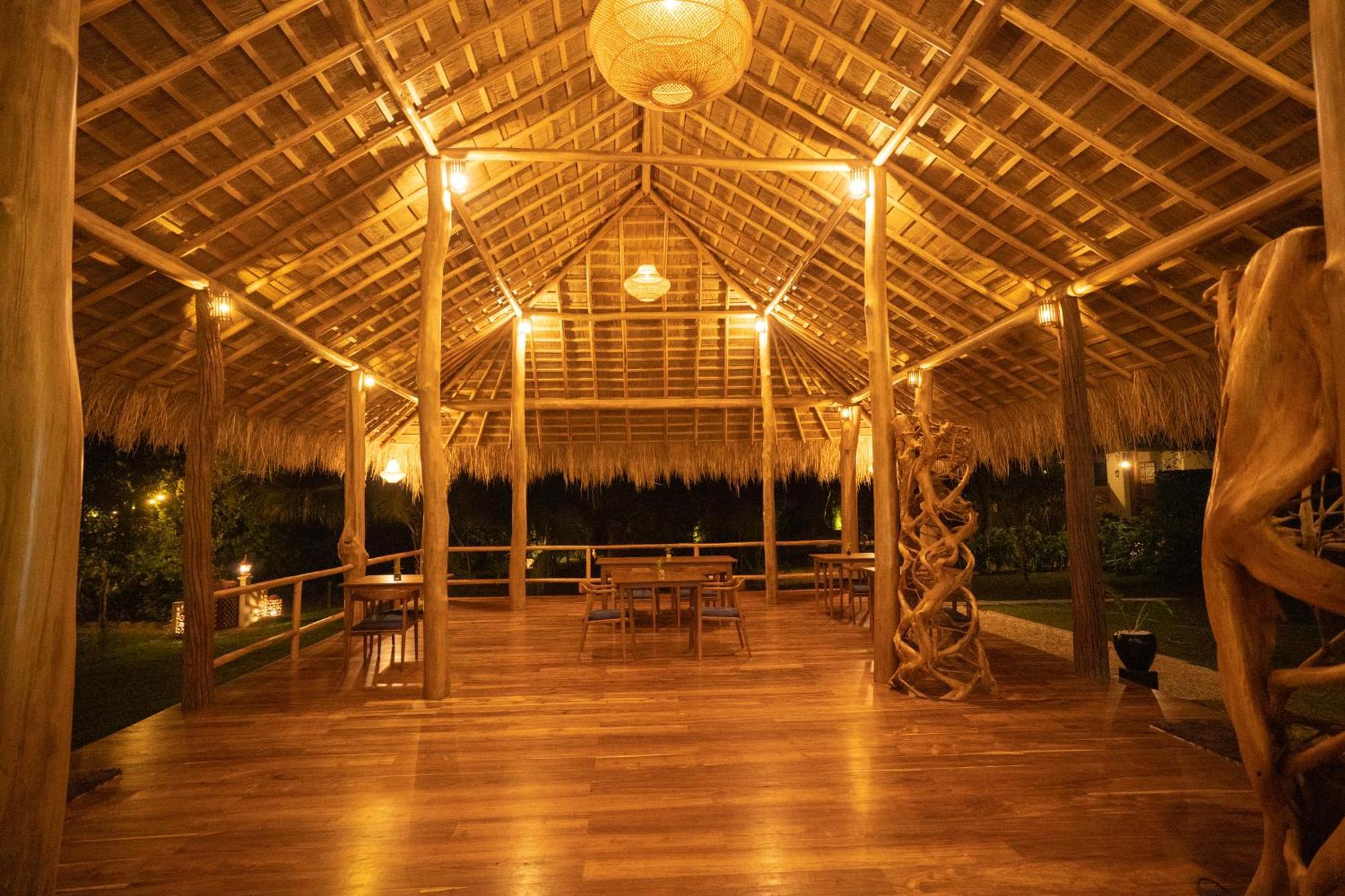 Omkara Rekawa Hotel Tangalle Exterior photo